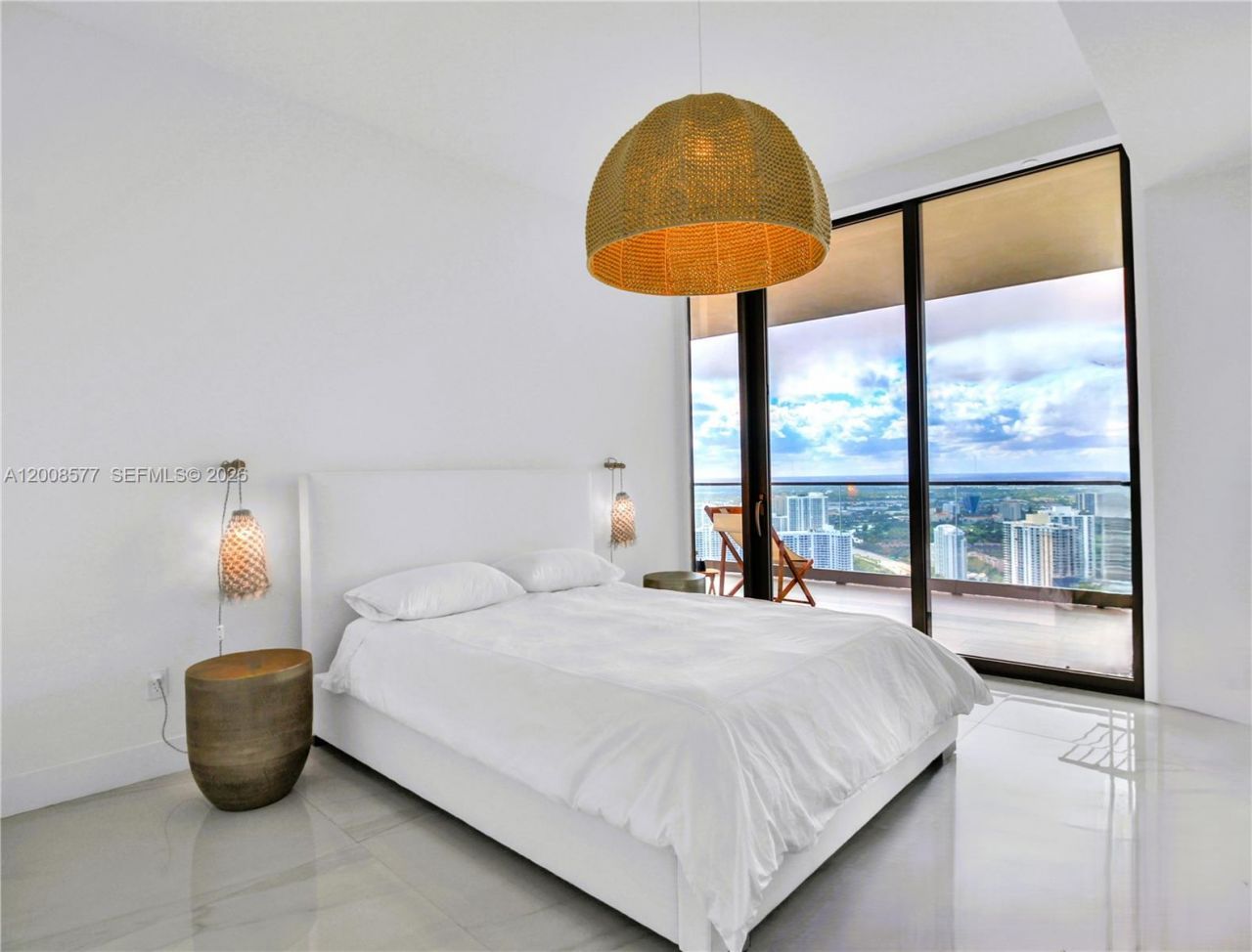 18975 Collins Ave , Unit 4303, Sunny Isles Beach, FL 33160 Photo