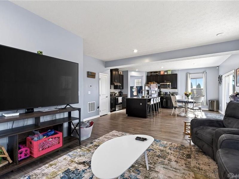 9479 Whispering Stream Court, Clearcreek Township, OH 45458 Photo 10