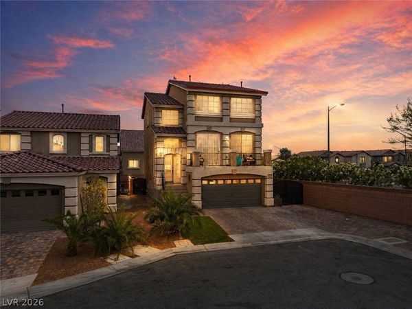 7294 River Star Court, Las Vegas, NV 89118