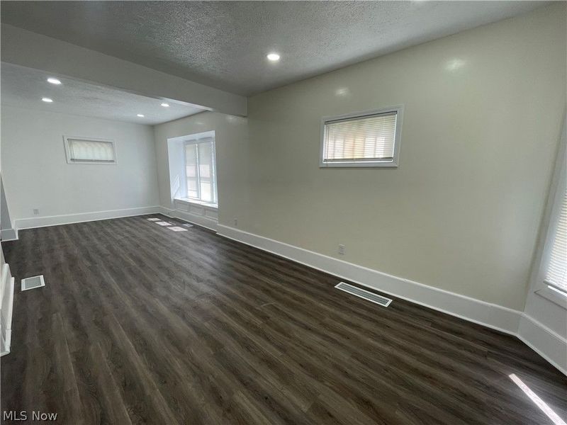 14101 Strathmore Avenue, East Cleveland, OH 44112 Photo 10