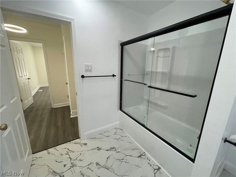 14101 Strathmore Avenue, East Cleveland, OH 44112 Photo 18