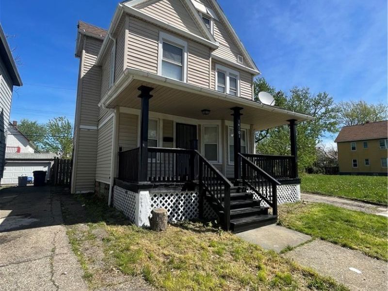 14101 Strathmore Avenue, East Cleveland, OH 44112 Photo 2