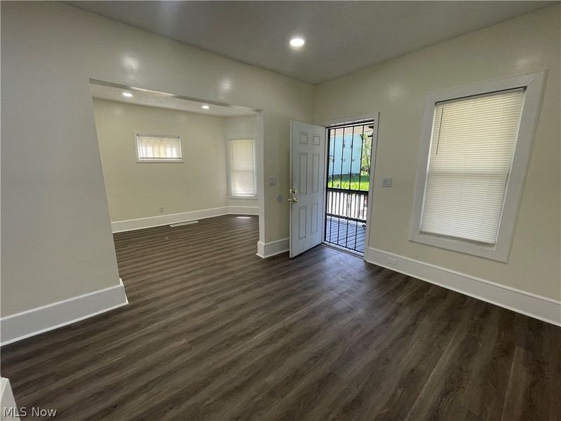 14101 Strathmore Avenue, East Cleveland, OH 44112 Photo 5