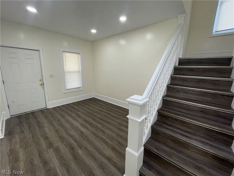 14101 Strathmore Avenue, East Cleveland, OH 44112 Photo 8