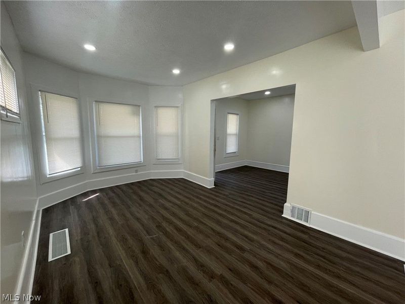 14101 Strathmore Avenue, East Cleveland, OH 44112 Photo 9