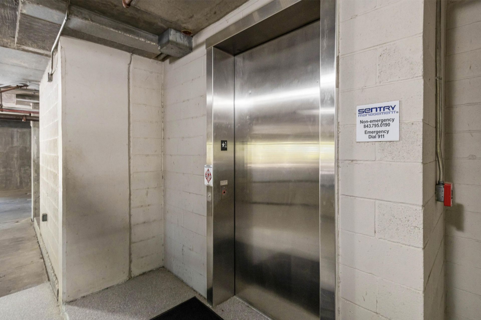 136 Fairbanks Oak Alley Photo 42