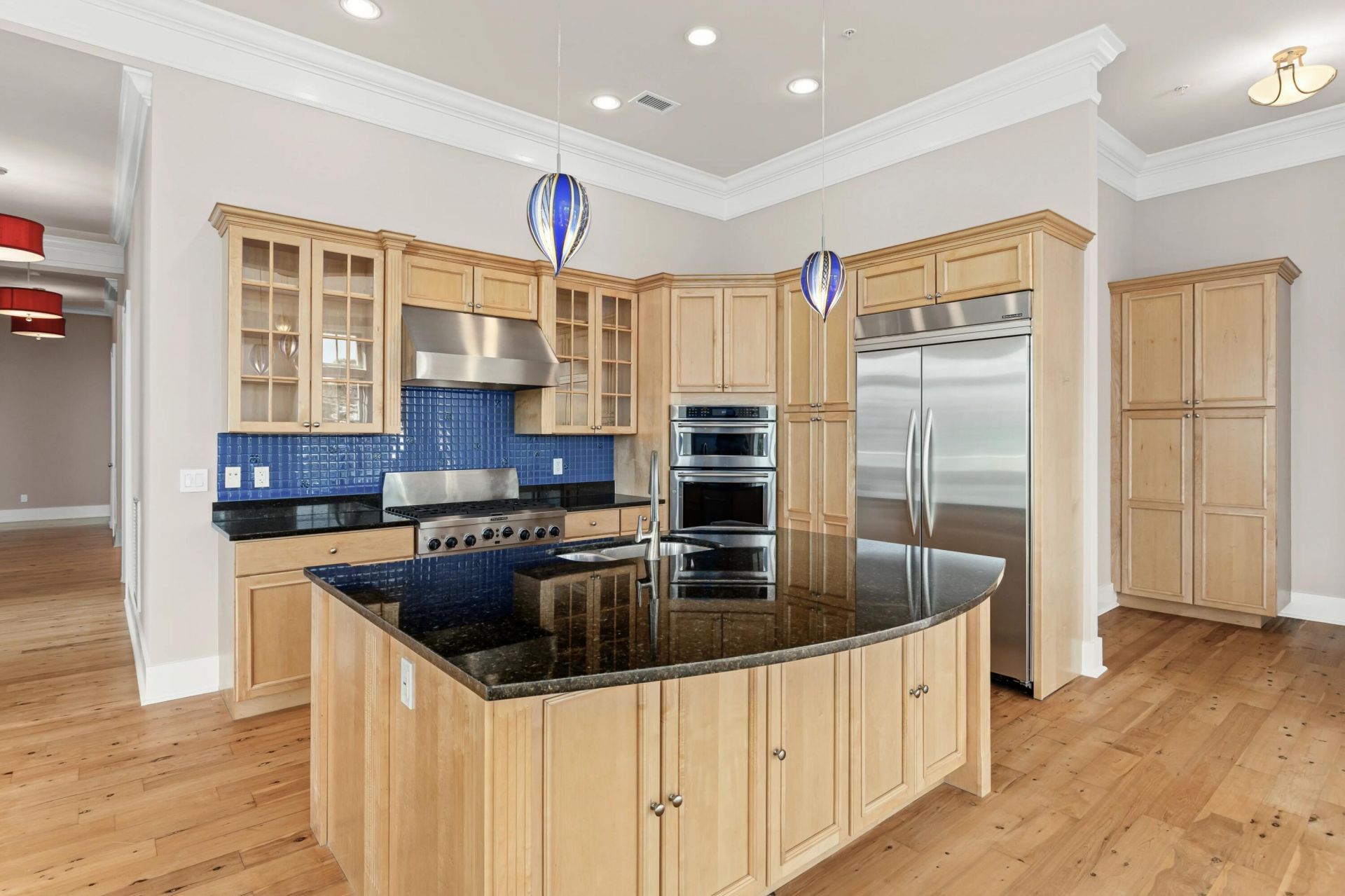 136 Fairbanks Oak Alley Photo 7