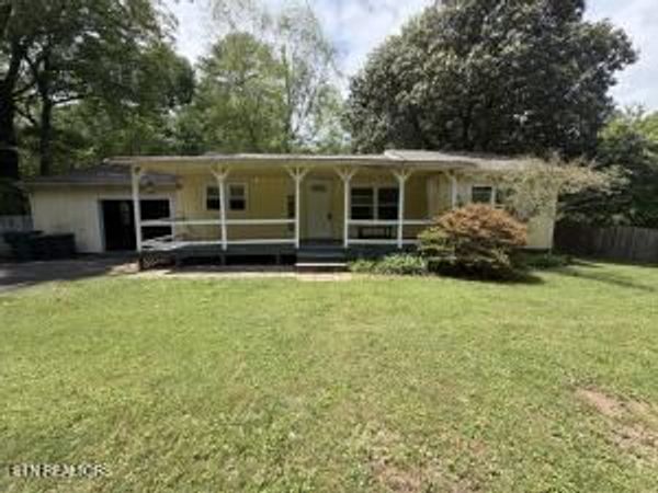 496 S McDonald Rd, McDonald, TN 37353