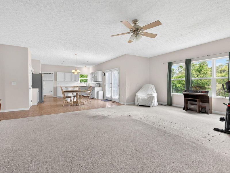 7742 Priestley Drive, Reynoldsburg, OH 43068 Photo 11