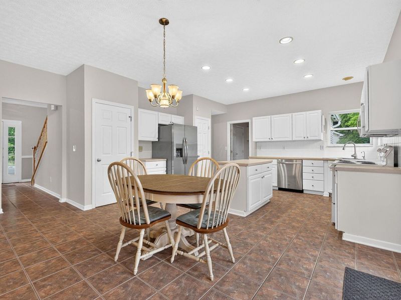 7742 Priestley Drive, Reynoldsburg, OH 43068 Photo 20