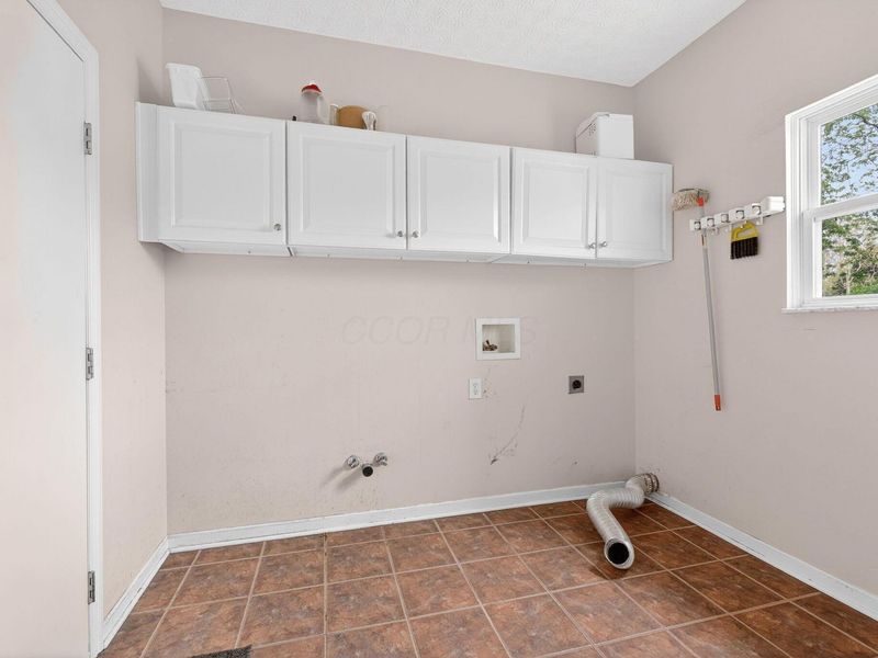 7742 Priestley Drive, Reynoldsburg, OH 43068 Photo 35