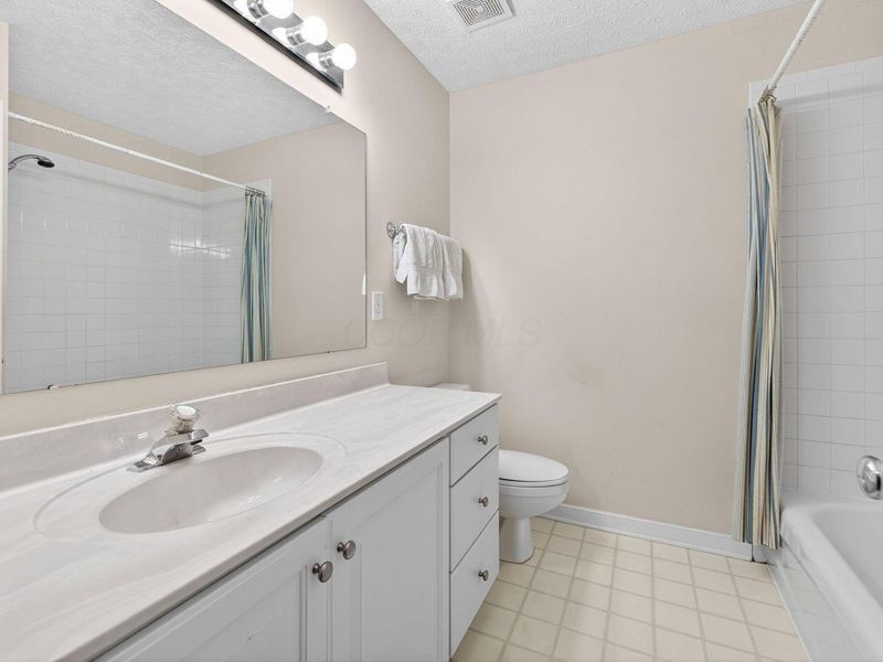 7742 Priestley Drive, Reynoldsburg, OH 43068 Photo 59