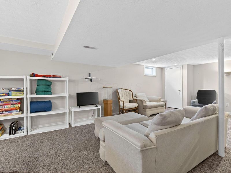 7742 Priestley Drive, Reynoldsburg, OH 43068 Photo 67