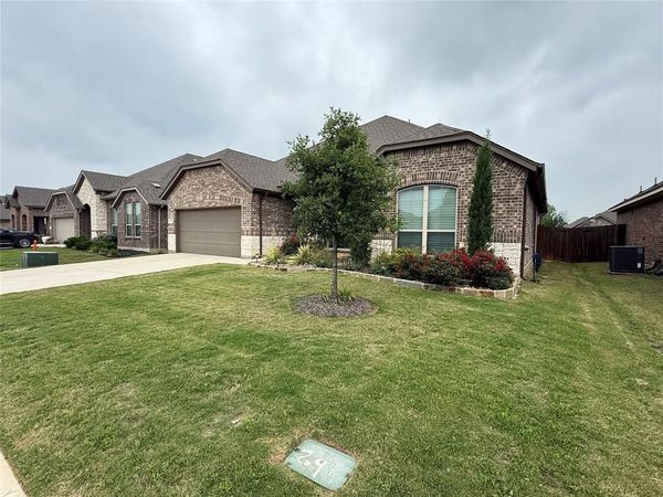 137 Constitution Drive , Joshua, TX 76058