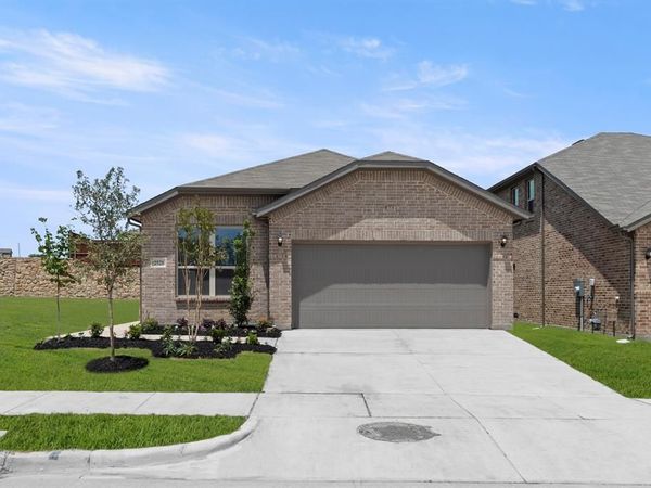 2521 McNally Drive, Mesquite, TX 75149