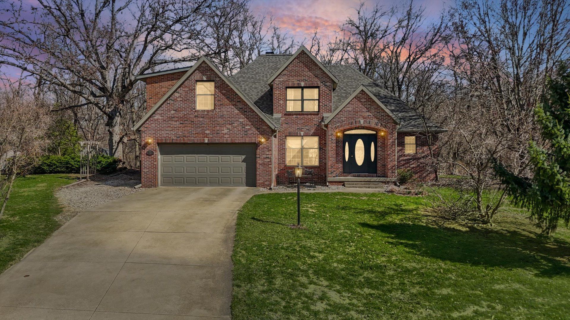 12 Turtle Creek , Monticello, IL 61856 Main Photo