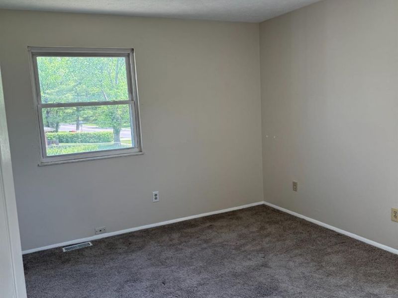 9358 Bluegate Drive, Cincinnati, OH 45231 Photo 8