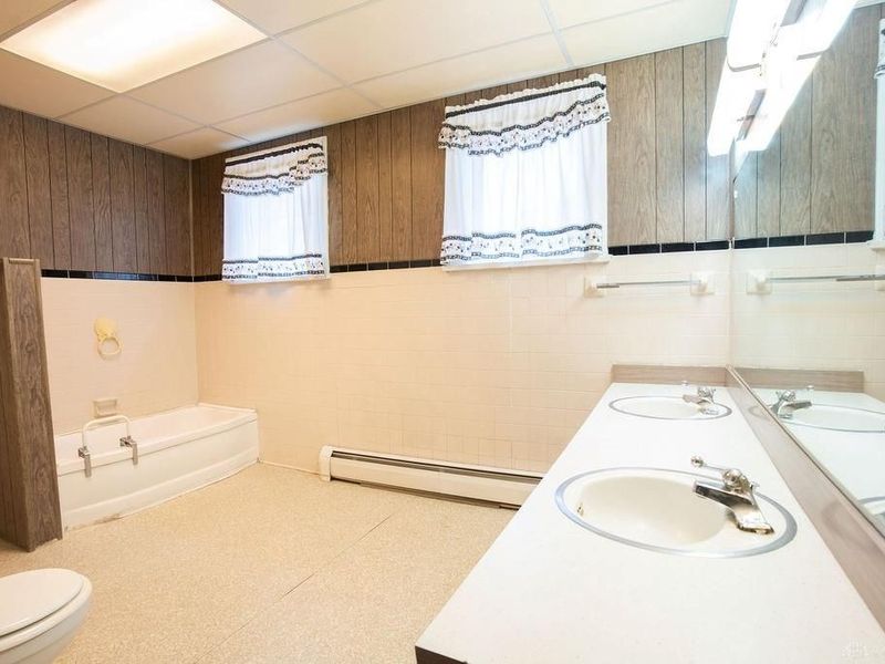 105 N Miami Avenue, Bradford, OH 45308 Photo 26