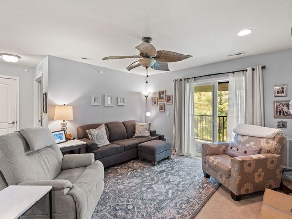 4821 86th Street, Unit 21, Urbandale, IA 50322