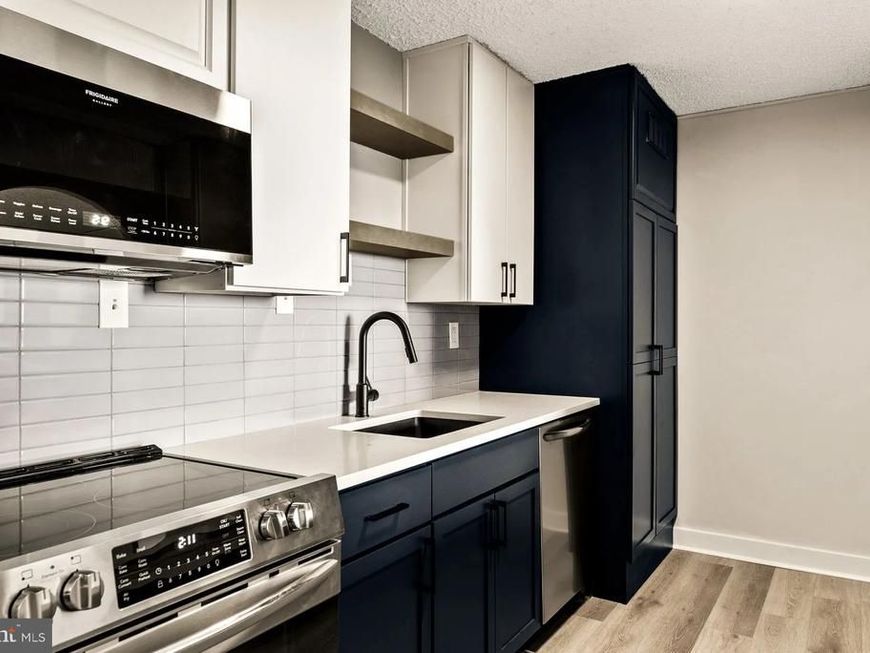 1500 Locust Street, Unit 2B-3816, Philadelphia, PA 19102 Main Photo