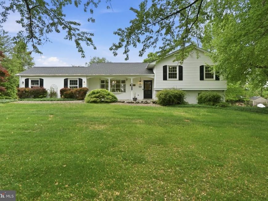 9809 Sunset Drive, Rockville, MD 20850 Main Photo