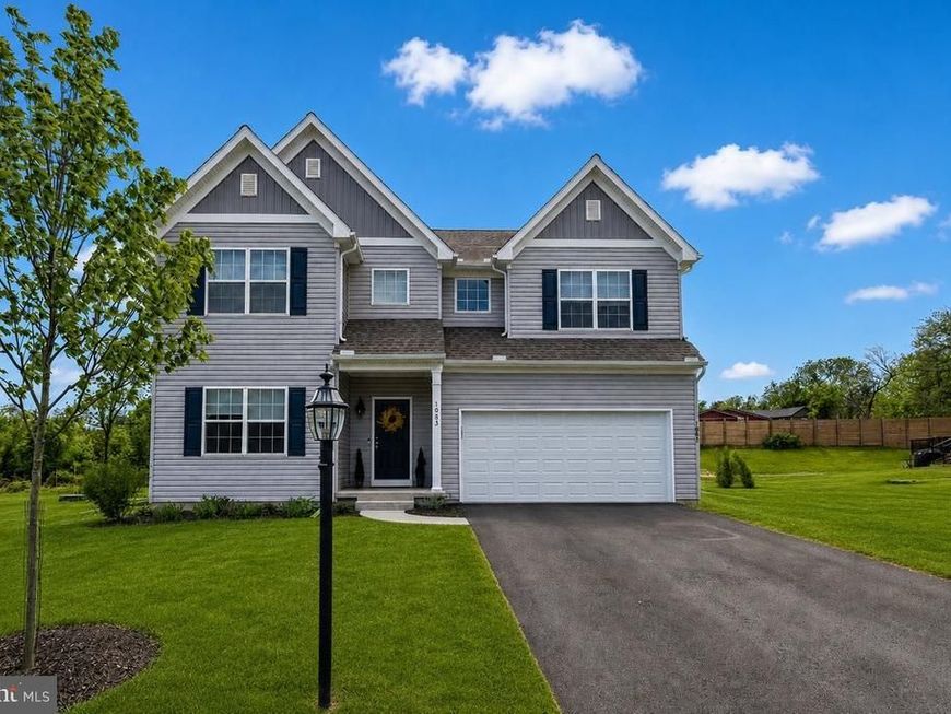 1083 Smyth Lane, Pennsburg, PA 18073 Main Photo