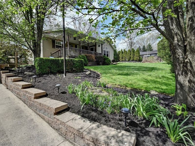 2041 Thrasher Road SW, Carrollton, OH 44615 Photo 2