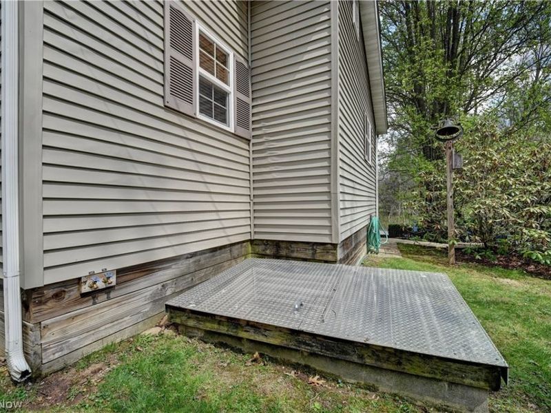 2041 Thrasher Road SW, Carrollton, OH 44615 Photo 31