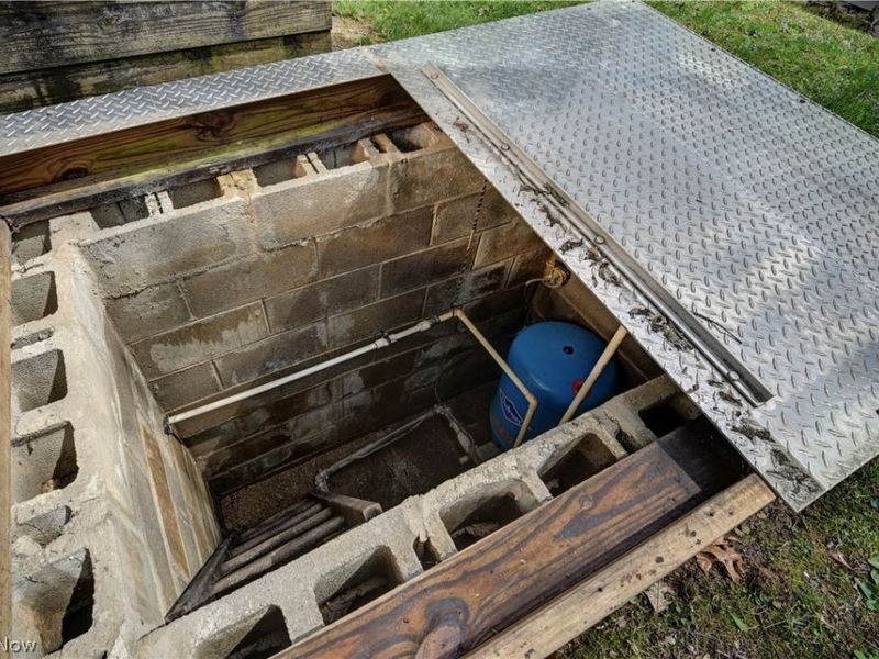 2041 Thrasher Road SW, Carrollton, OH 44615 Photo 32