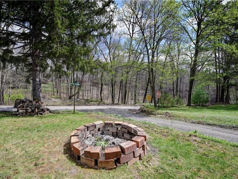 2041 Thrasher Road SW, Carrollton, OH 44615 Photo 35