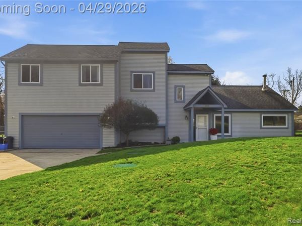 3357 Giddings Boulevard, Highland Twp, MI 48356