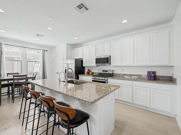 14115 W BRONCO Trail, Surprise, AZ 85387