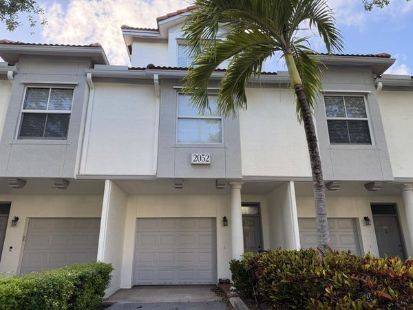 2052 Alta Meadows Lane, Unit 2205, Delray Beach, FL 33444