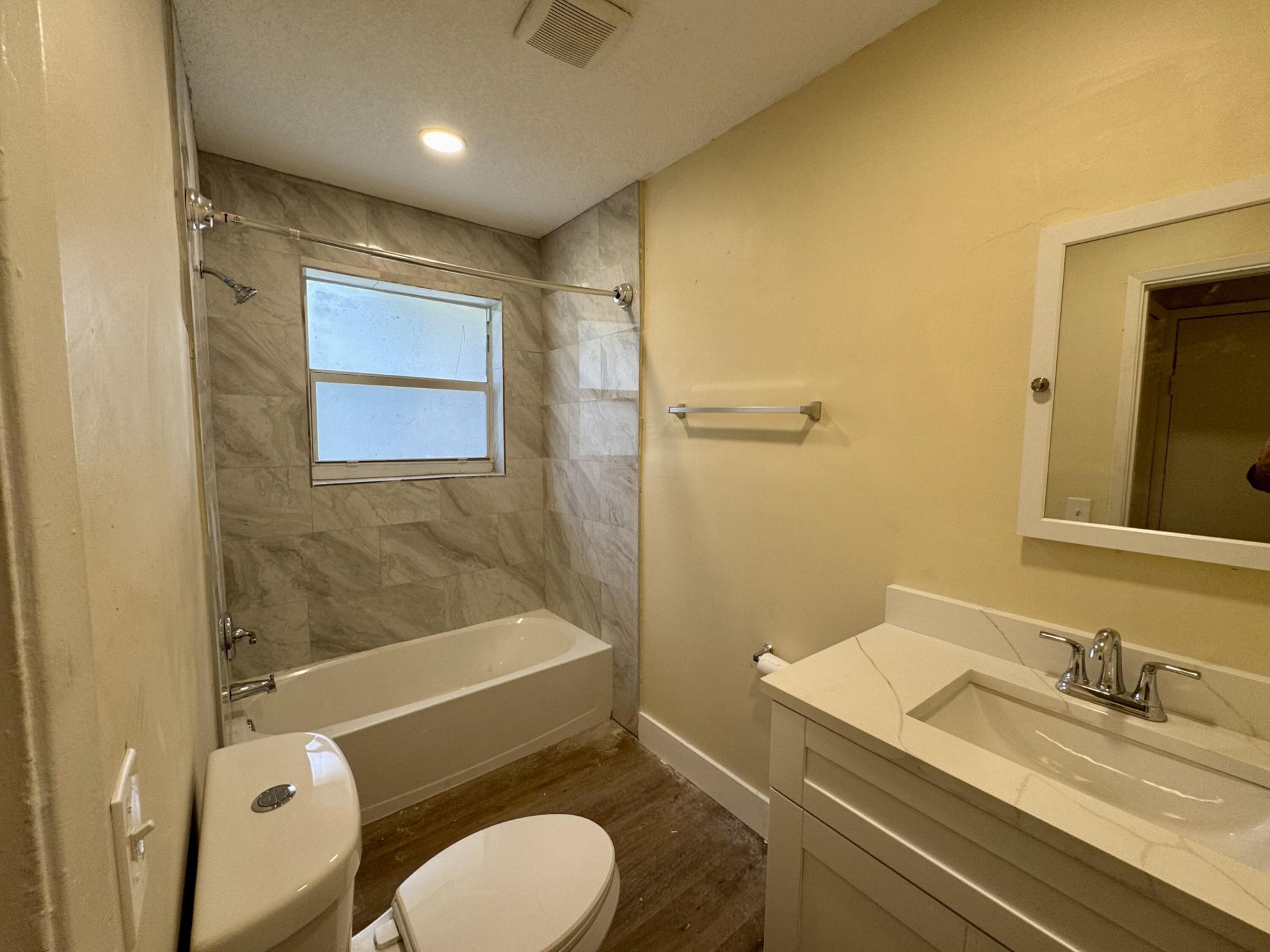 2131 NW 6th Street, Fort Lauderdale, FL 33311 Photo