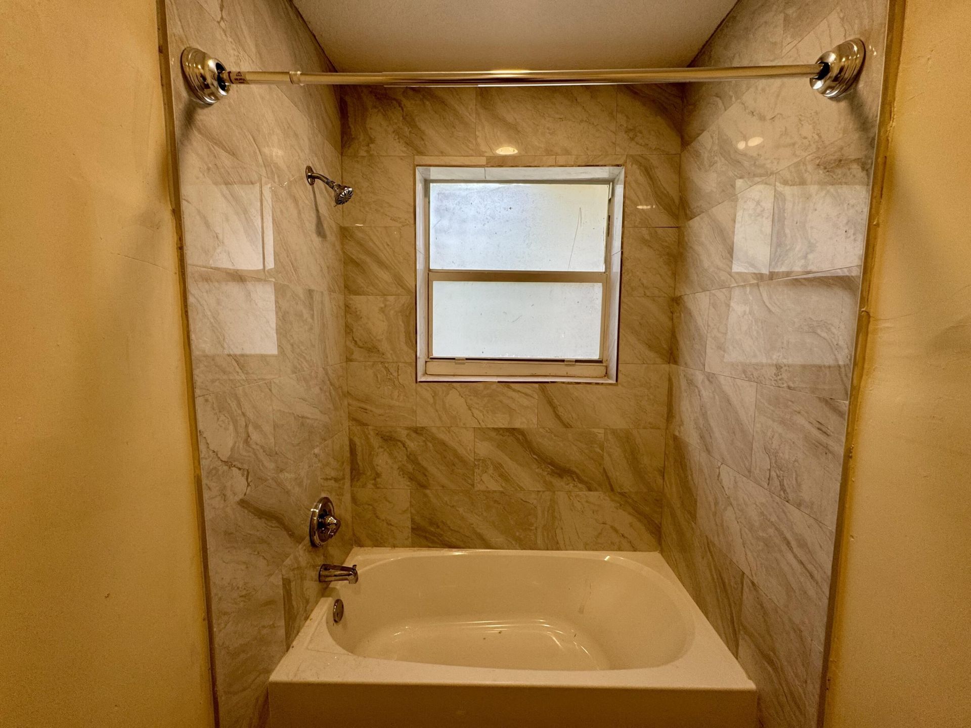 2131 NW 6th Street, Fort Lauderdale, FL 33311 Photo
