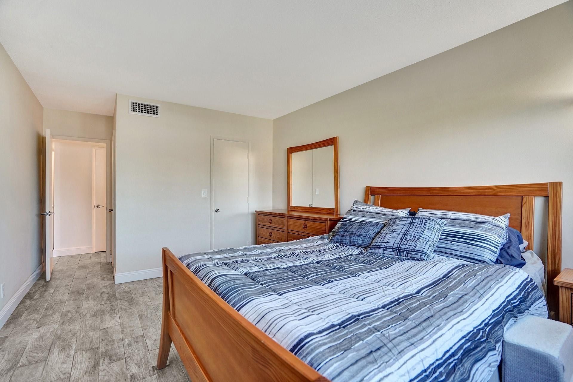 1475 SE 15th Street, Unit 111, Fort Lauderdale, FL 33316 Photo