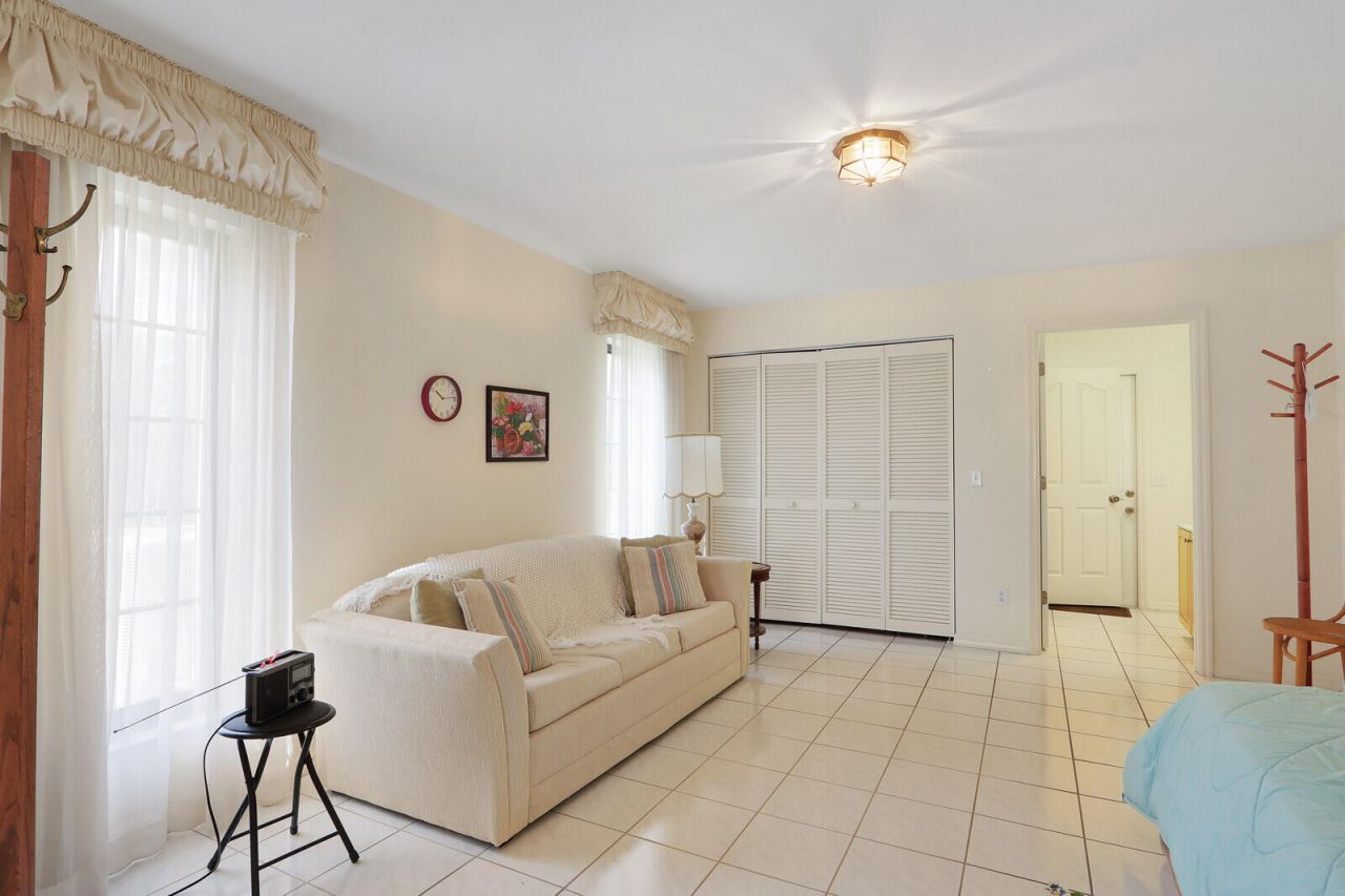 7868 Saddlebrook Drive, Port Saint Lucie, FL 34986 Photo
