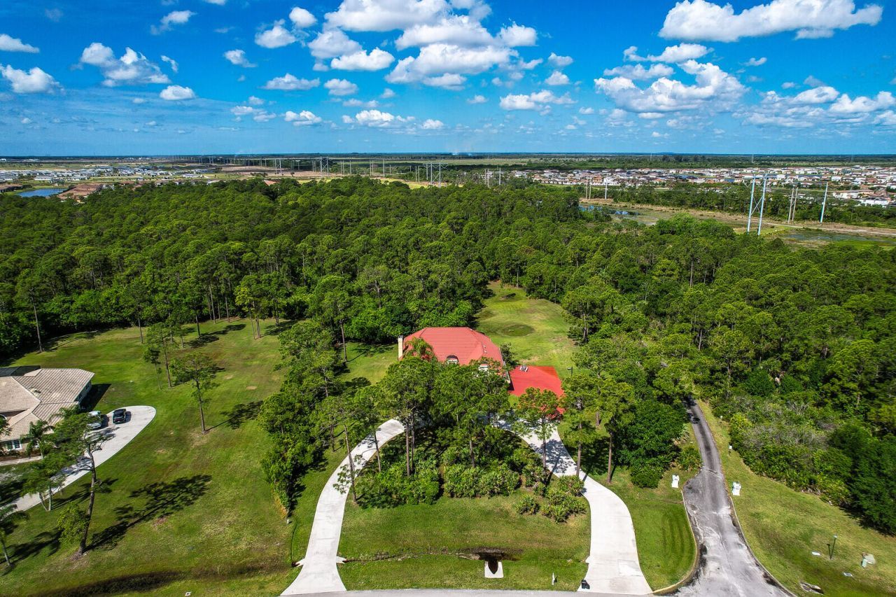 7868 Saddlebrook Drive, Port Saint Lucie, FL 34986 Photo