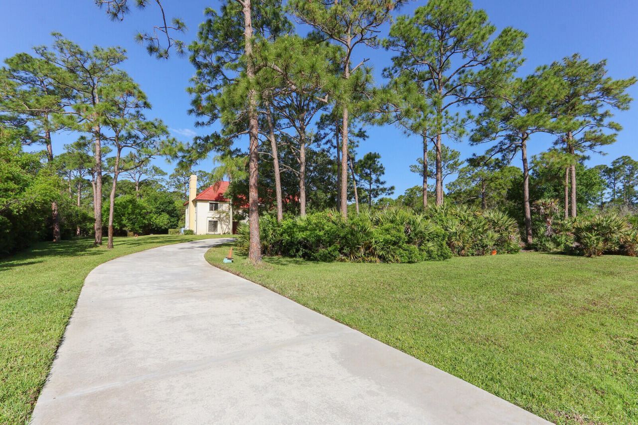 7868 Saddlebrook Drive, Port Saint Lucie, FL 34986 Photo