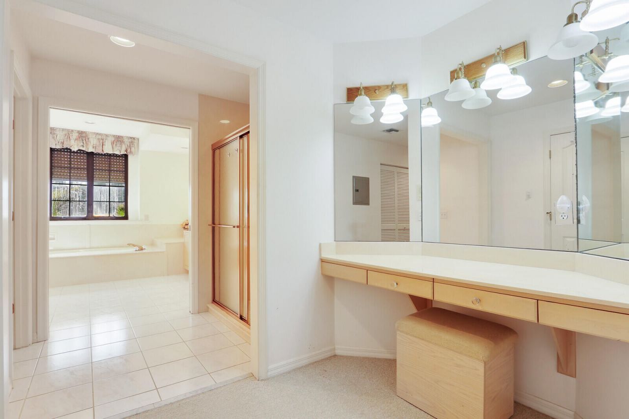7868 Saddlebrook Drive, Port Saint Lucie, FL 34986 Photo
