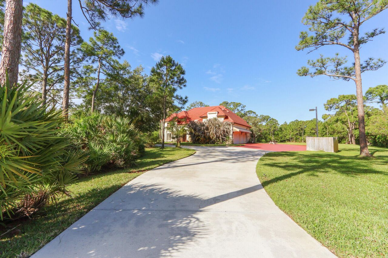 7868 Saddlebrook Drive, Port Saint Lucie, FL 34986 Photo
