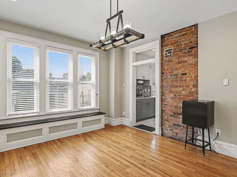 1639 E Granville Street, Columbus, OH 43203 Photo 12