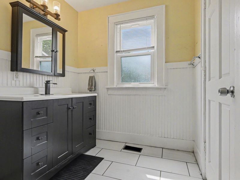 1639 E Granville Street, Columbus, OH 43203 Photo 20