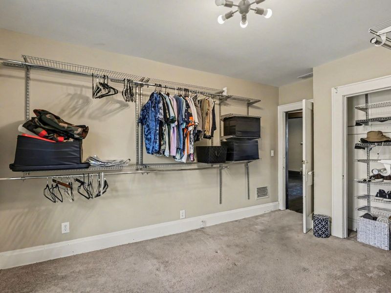 1639 E Granville Street, Columbus, OH 43203 Photo 6