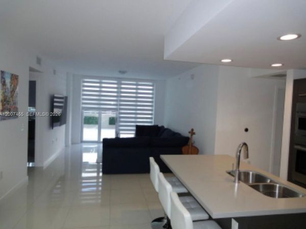 7825 NW 107th Ave , Unit 221, Doral, FL 33178