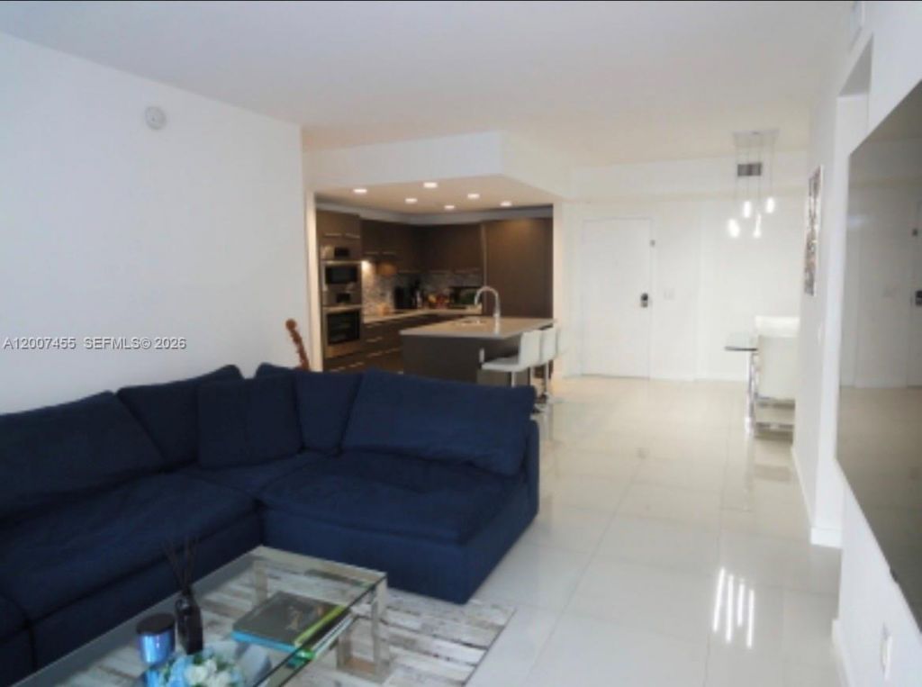 7825 NW 107th Ave , Unit 221, Doral, FL 33178 Photo
