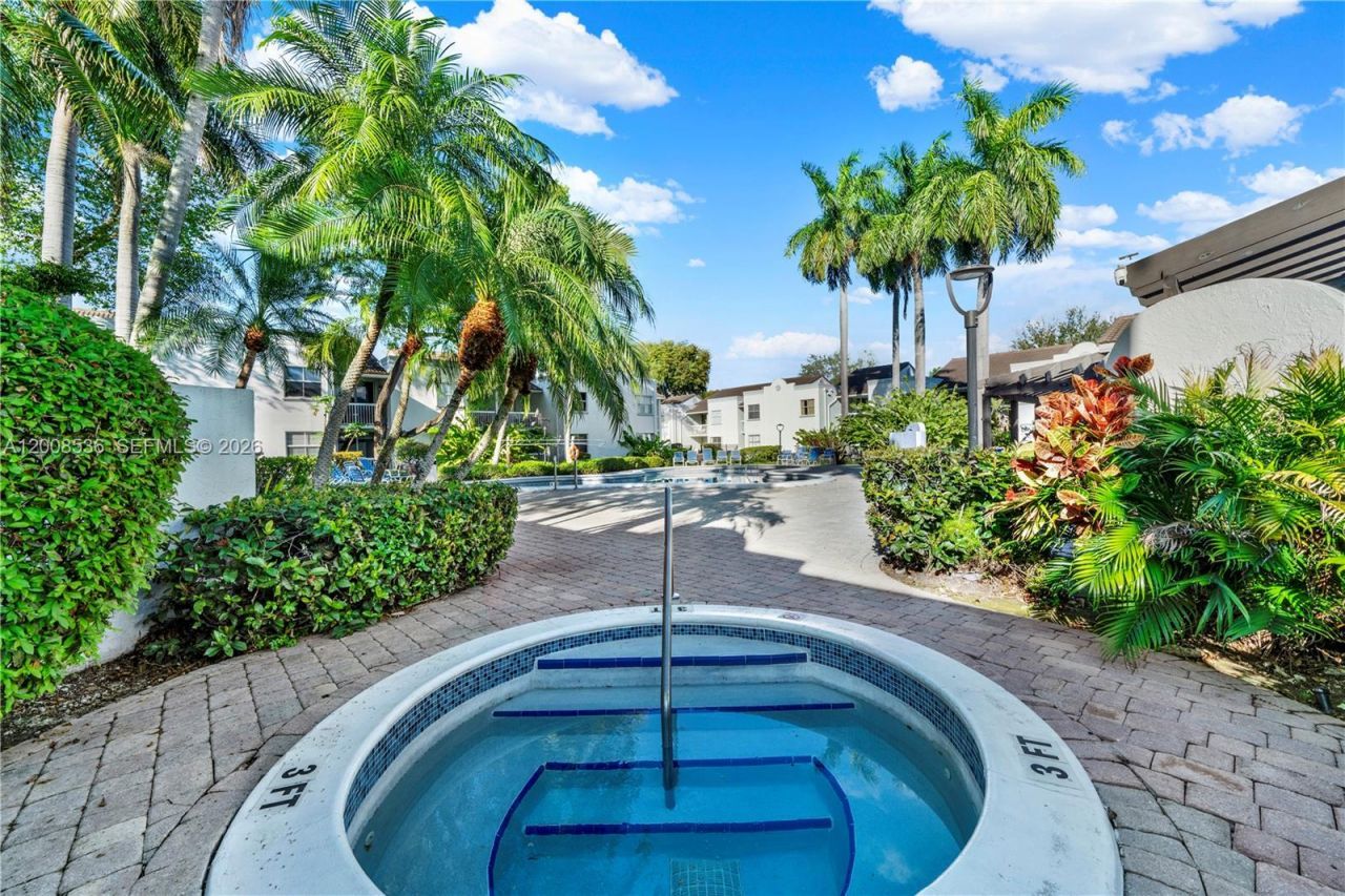 4728 NW 97th Ct, Unit 86, Doral, FL 33178 Photo