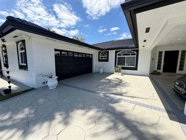 13431 SW 32nd St , Miami, FL 33175