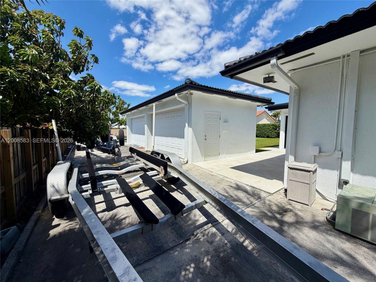 13431 SW 32nd St , Miami, FL 33175 Photo