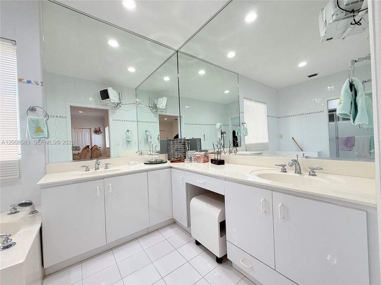 13431 SW 32nd St , Miami, FL 33175 Photo